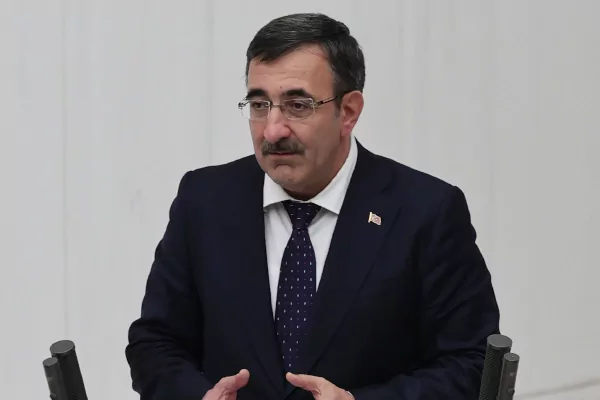 Cevdet Yılmaz: Enflasyonla m&uuml;cadeleyi g&uuml;&ccedil;l&uuml; eşg&uuml;d&uuml;mle s&uuml;rd&uuml;r&uuml;yoruz