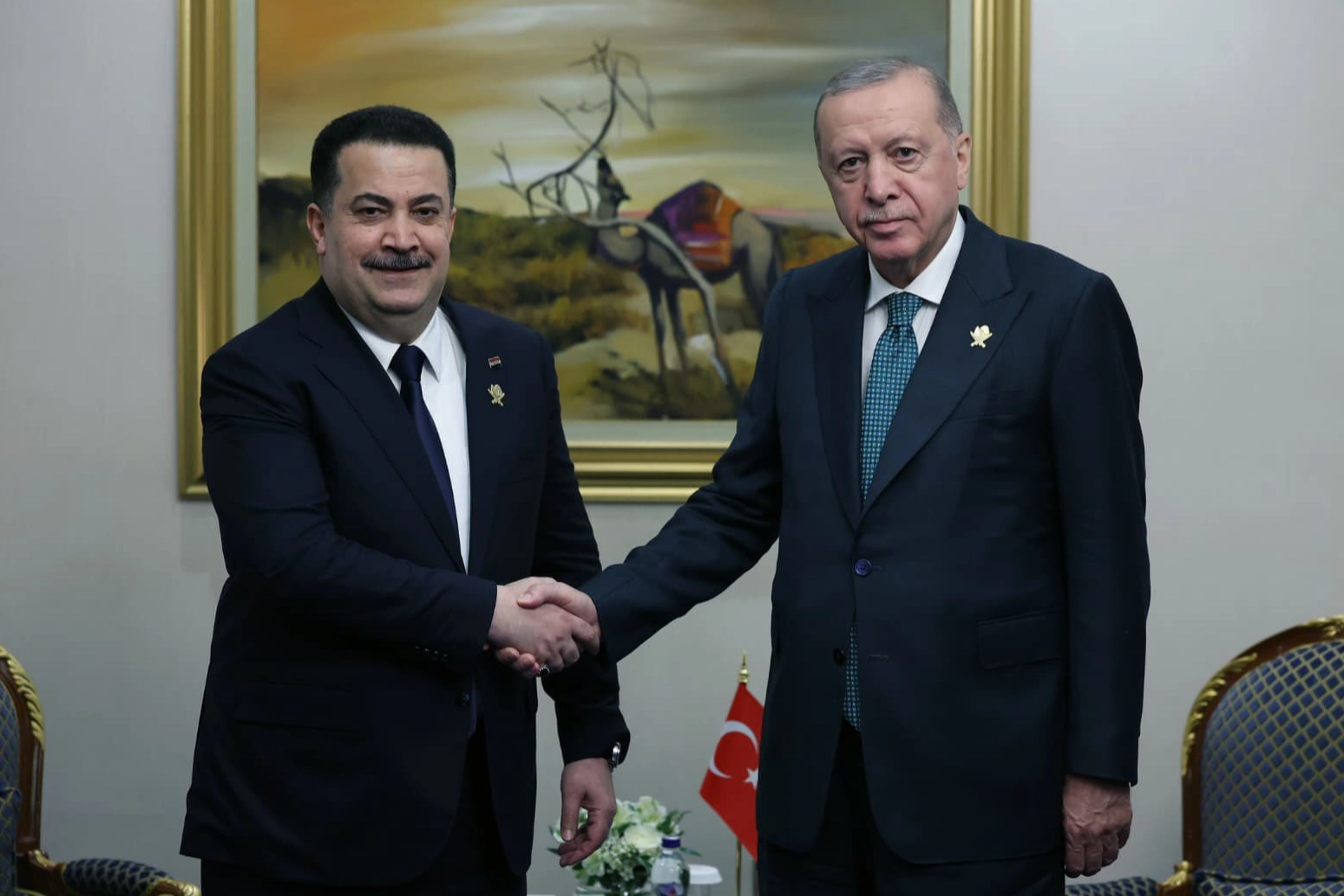 Cumhurbaşkanı Erdoğan, Katar'da Irak Başbakanı ile görüştü