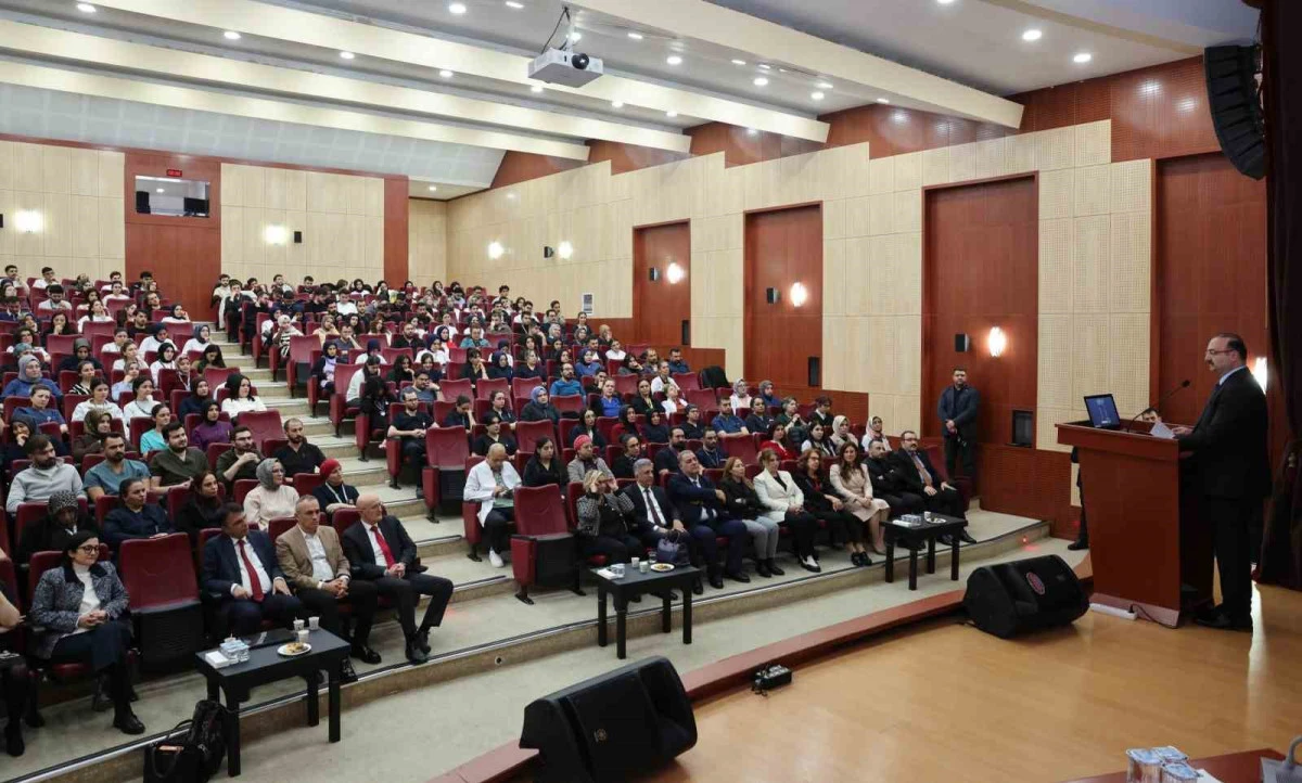 Atat&uuml;rk &Uuml;niversitesi Araştırma Hastanesinde ERAS Sempozyumu