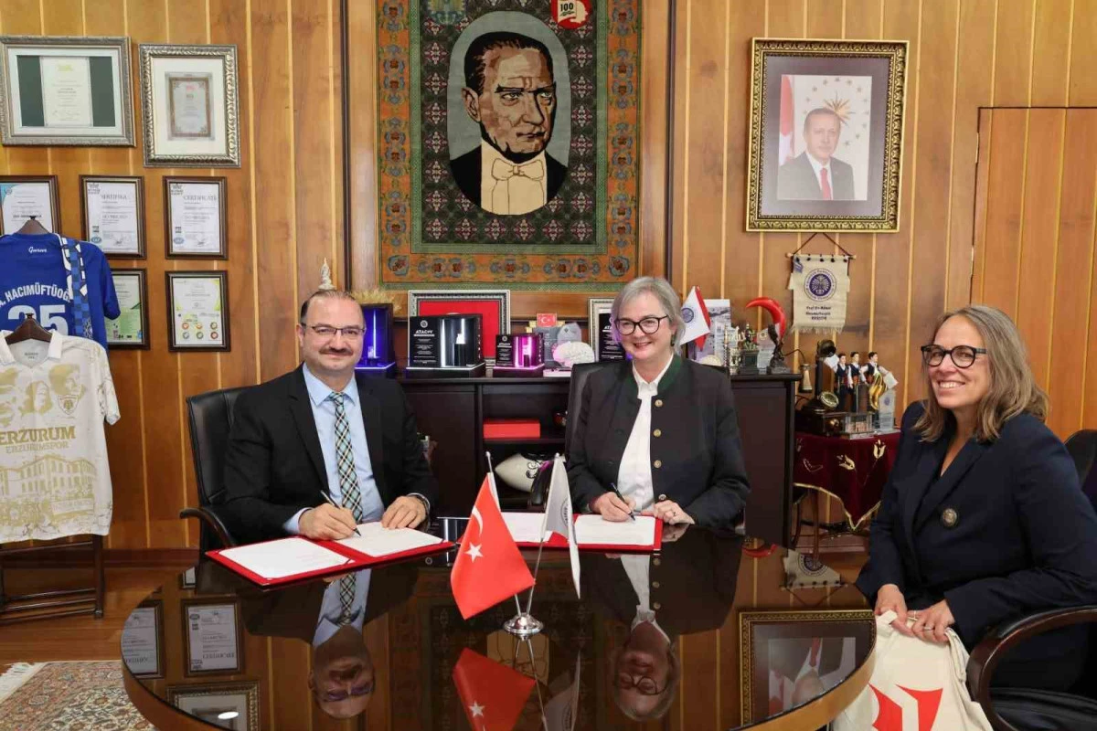 Avusturya ile k&uuml;lt&uuml;rel ve akademik iş birliğini g&uuml;&ccedil;lendirecek protokol i&ccedil;in imzalar atıldı