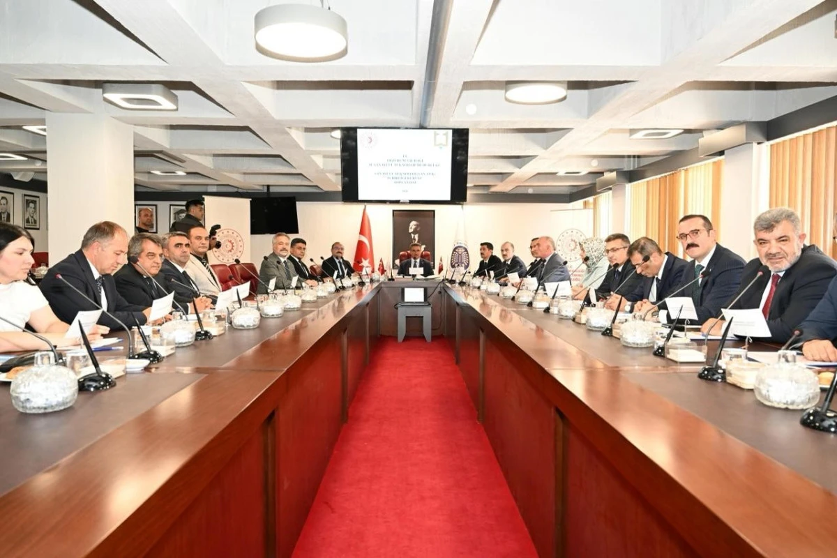 Başkan &Ouml;zakalın, Sanayi ve Teknoloji İş Birliği Kurulu (SANTEK) toplantısına katıldı
