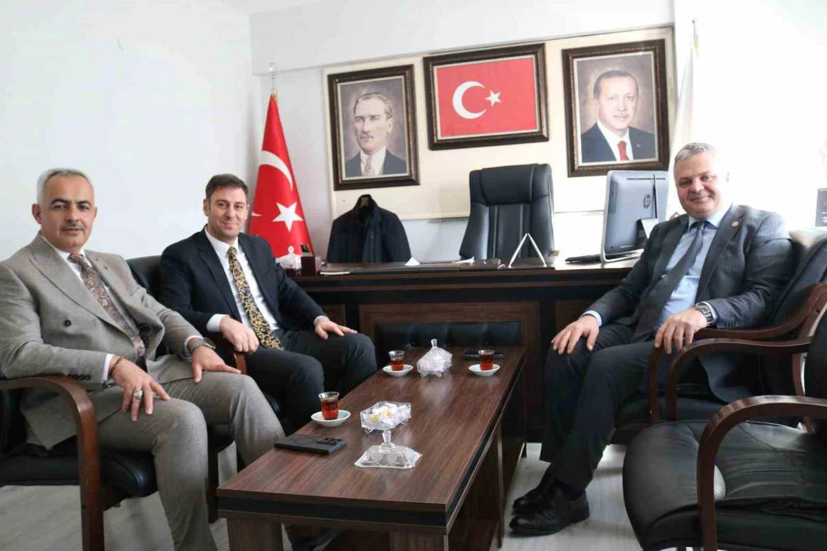 DSİ B&ouml;lge M&uuml;d&uuml;r&uuml; muhtarla buluştu