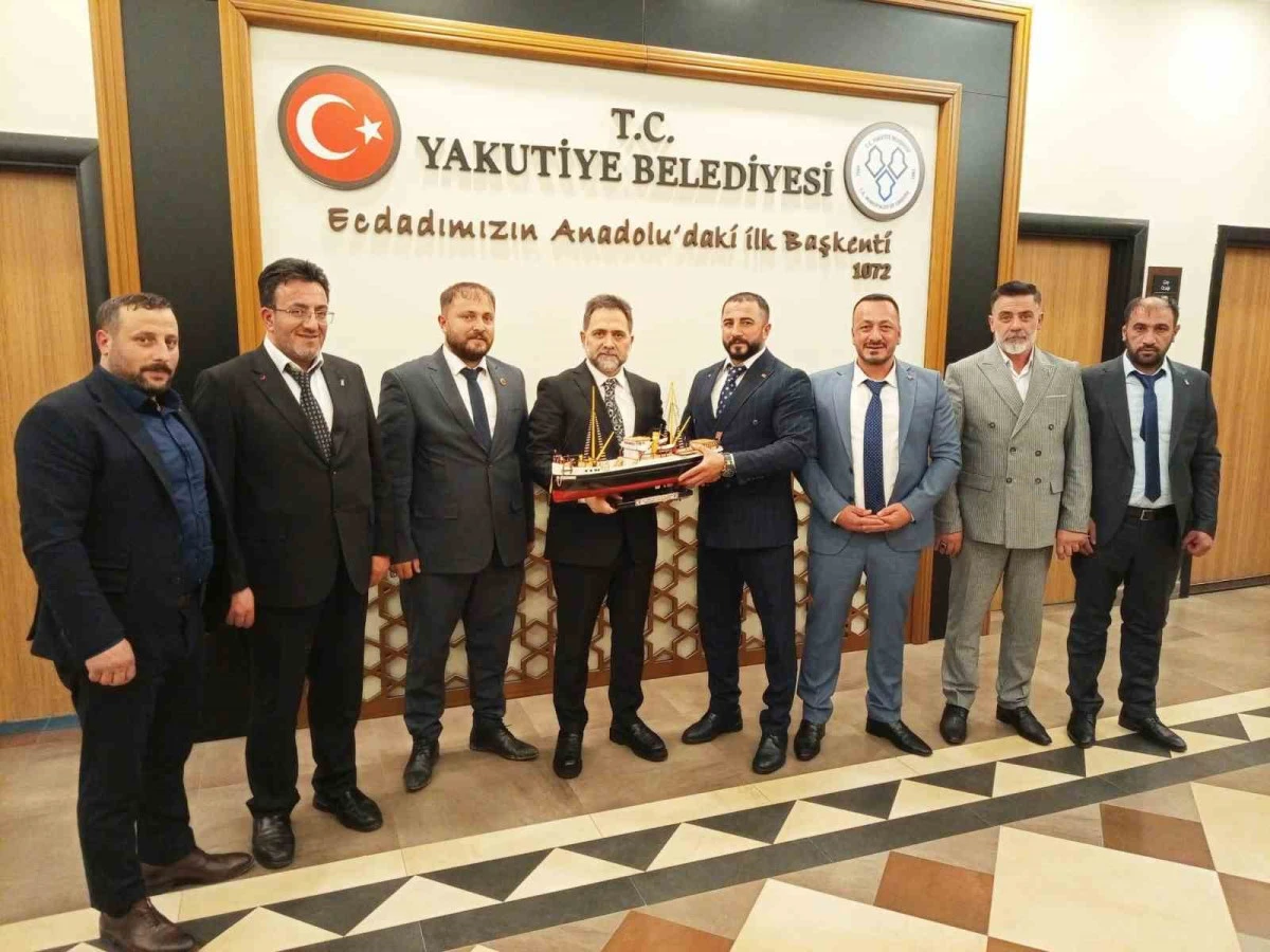 Emre Akoğan&rsquo;dan Başkan U&ccedil;ar&rsquo;a ziyaret