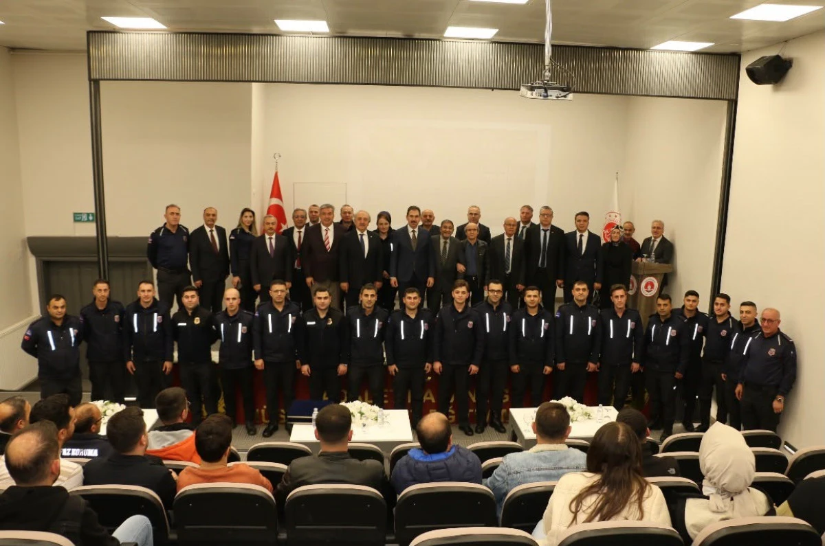 Erzurum Kalkınma Vakfı&rsquo;ndan Cumhuriyet konferansı