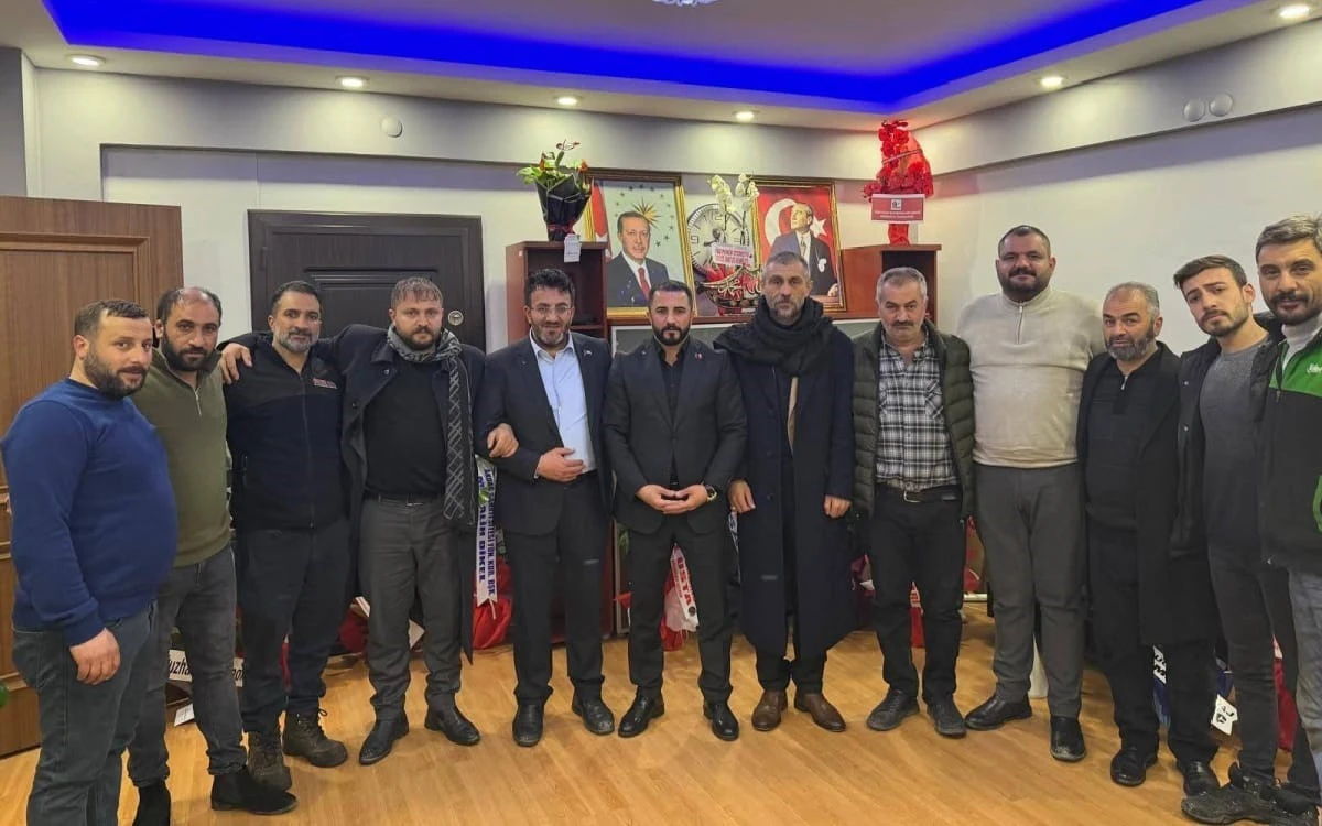 Erzurum Oto Tamir ve İmalat&ccedil;ıları Esnaf ve Sanatk&acirc;rlar Odası&rsquo;nda ziyaret&ccedil;i yoğunluğu