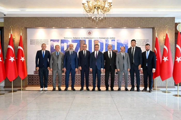 Erzurum, sporun zirvesi i&ccedil;in kolları sıvadı