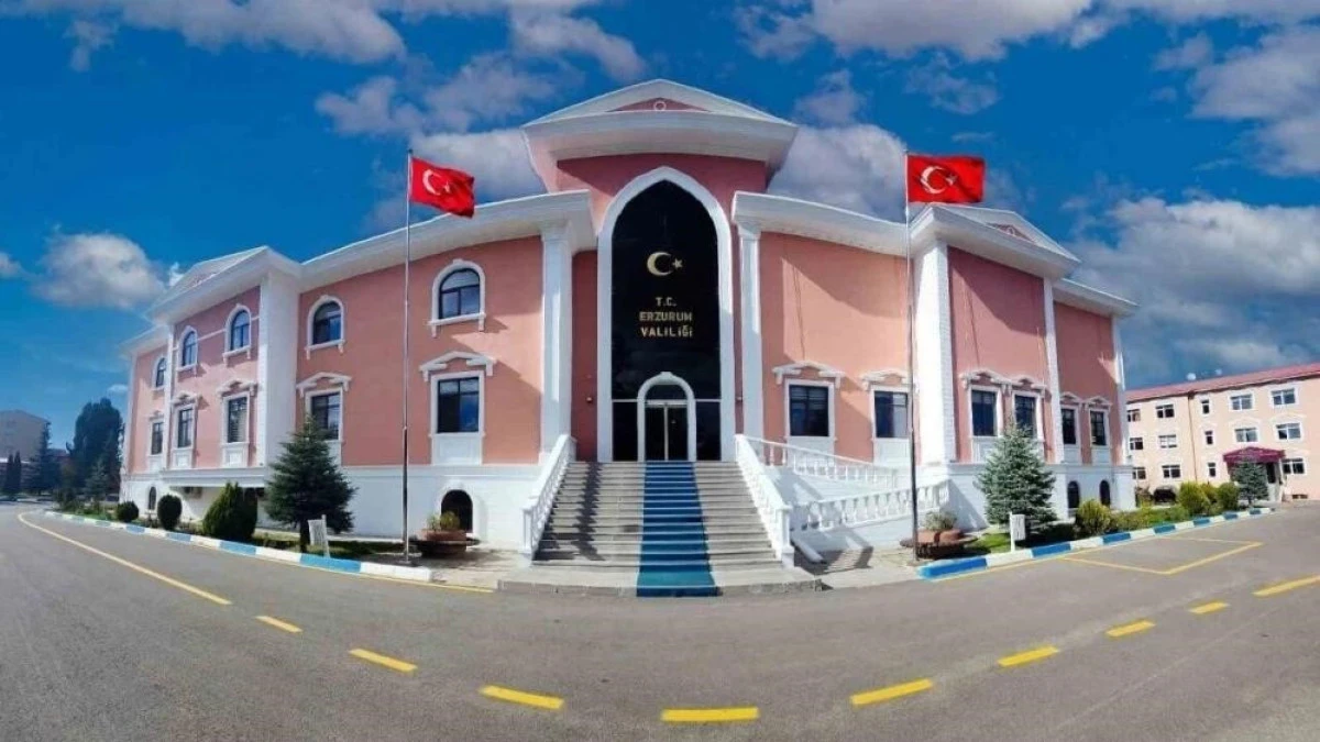 Erzurum&rsquo;da 28 m&uuml;lki idare amirinin g&ouml;rev yeri değişti