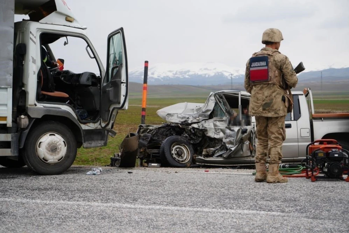 Erzurum&rsquo;da jandarma b&ouml;lgesinde bir ayda 34 kişi trafik kazalarında yaralandı
