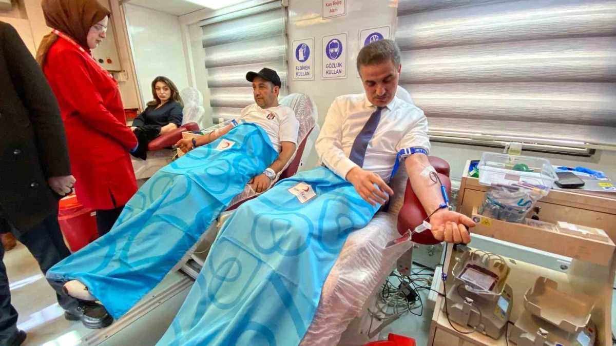 Erzurum&rsquo;da "Kan Bağışı Hayat Kurtarır" kampanyasına yoğun katılım
