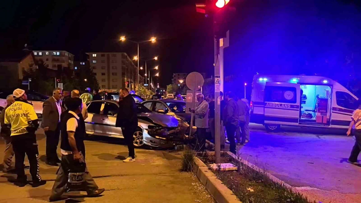 Erzurum&rsquo;da trafik kazası 2 kişi yaralandı