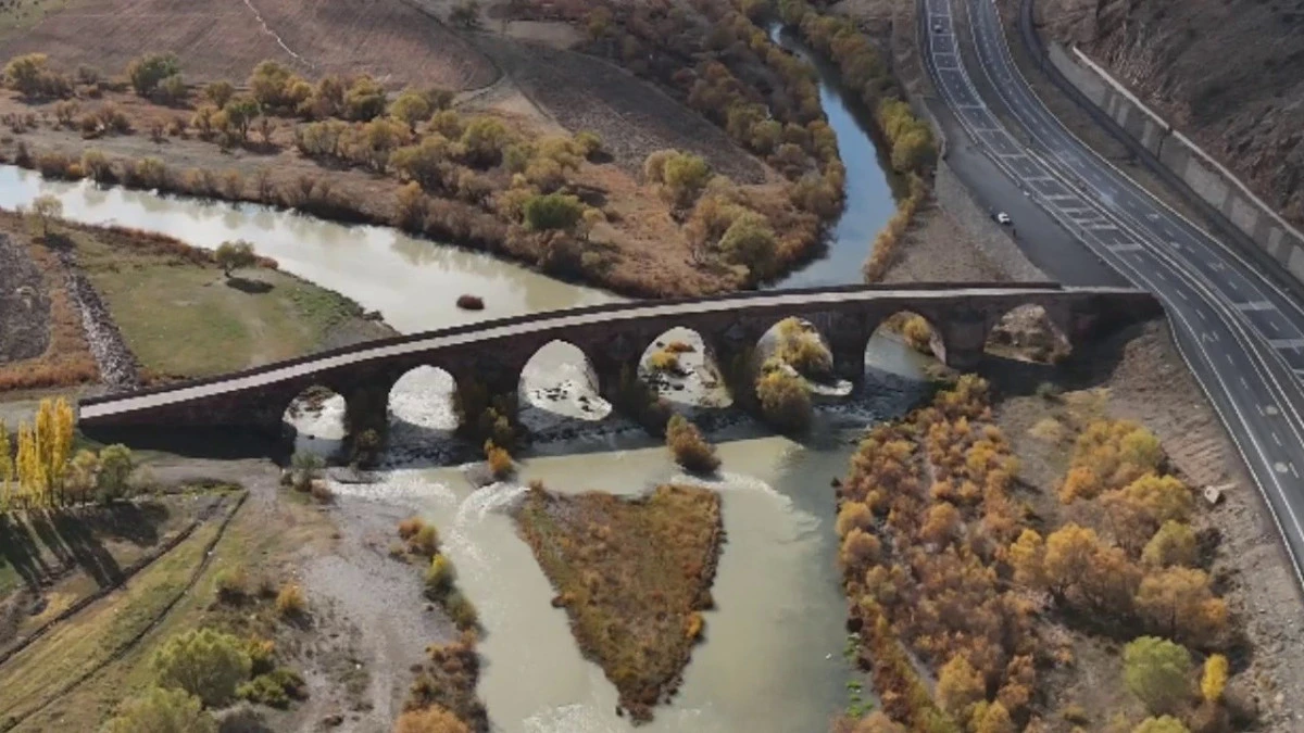 Erzurum’un en büyük mahallesi: Yağan Mahallesi ve Yağan Baba türbesi ilgi odağı oluyor