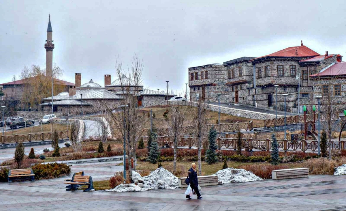 Erzurum&rsquo;un n&uuml;fusu 736 bin 877 oldu