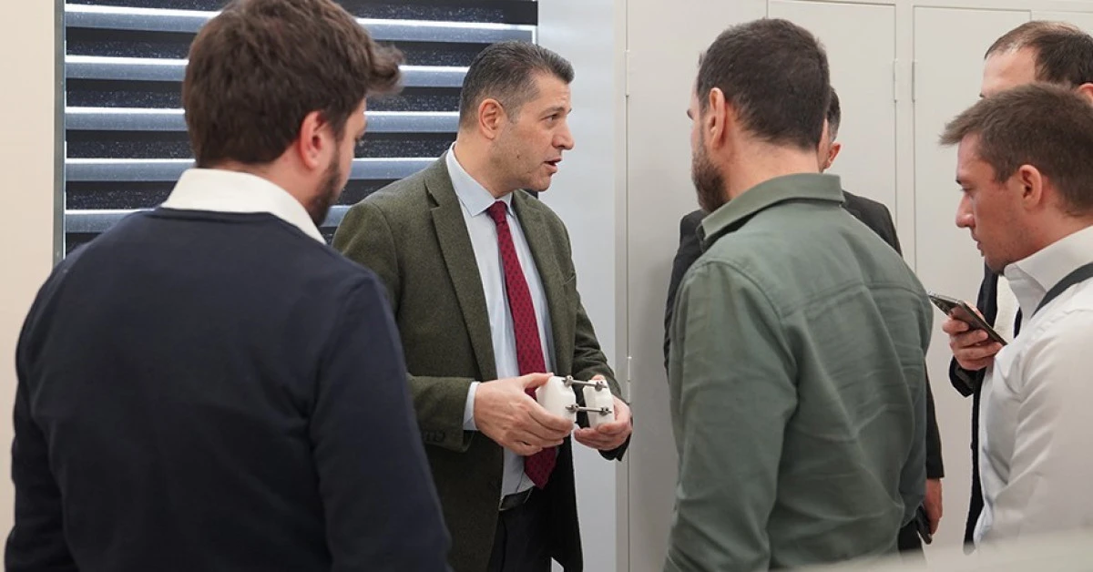 ET&Uuml; Y&Uuml;TAM ve T&Uuml;BİTAK BİLGEM arasında ileri teknoloji iş birliği arayışı