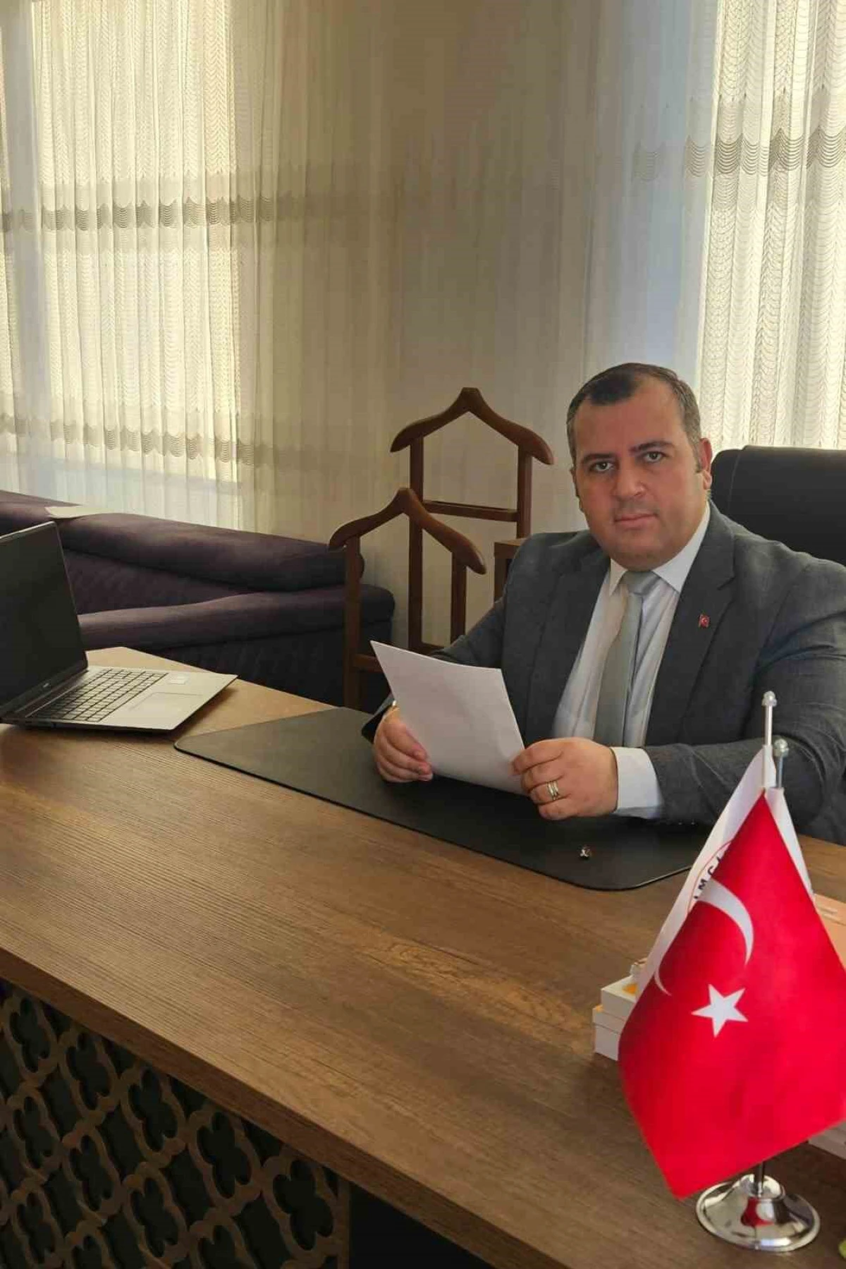 G&uuml;le&ccedil;; "K&ouml;y okulları geleceğe yatırımdır"