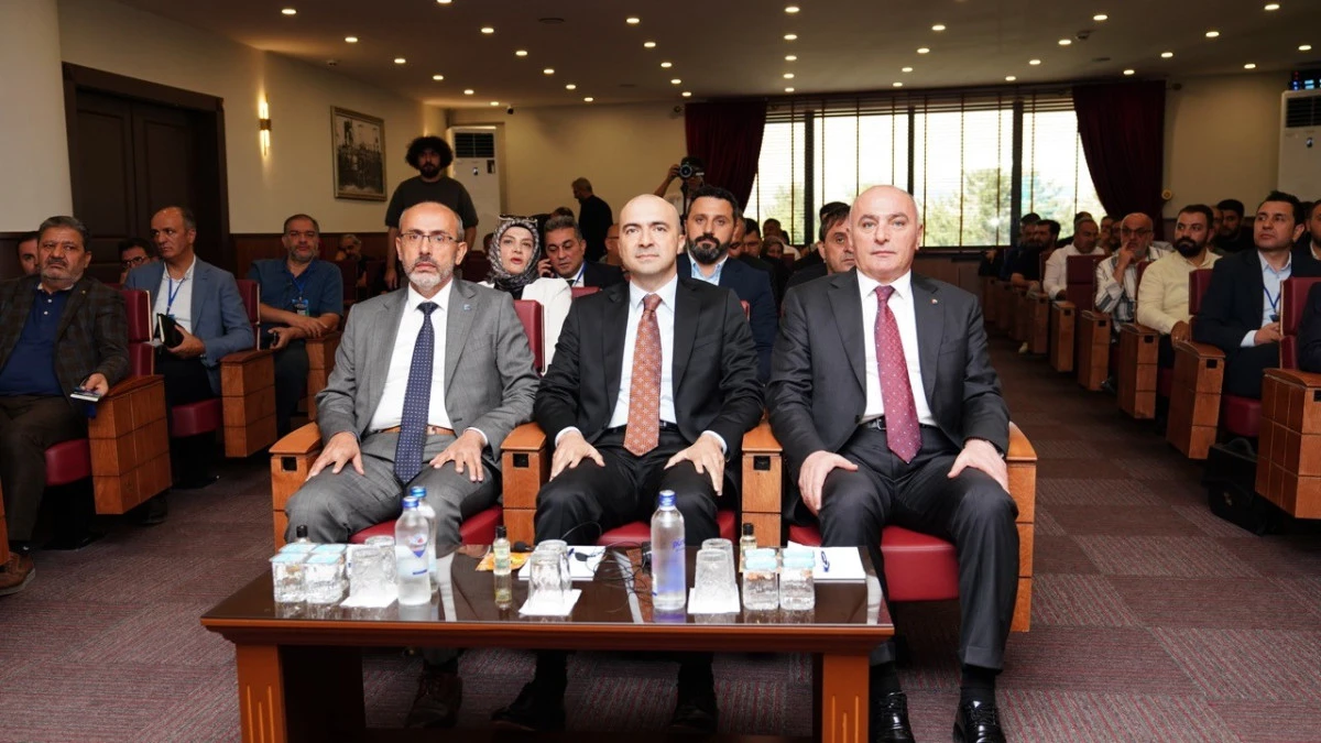 KOBİ&rsquo;ler i&ccedil;in destek ve d&ouml;n&uuml;ş&uuml;m programı Erzurum&rsquo;da d&uuml;zenlendi