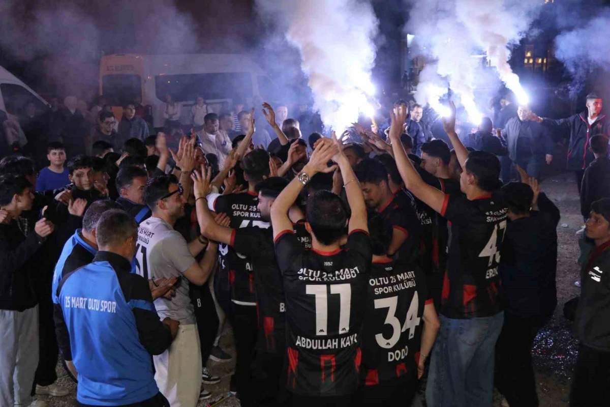 Oltu&rsquo;da şampiyonluk coşkusu