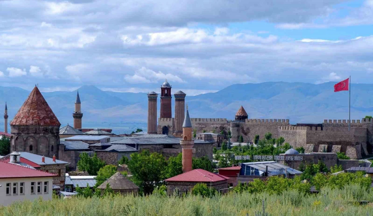 Osmanlı&rsquo;nın Erzurum&rsquo;a verdiği değer bu belgede saklıydı