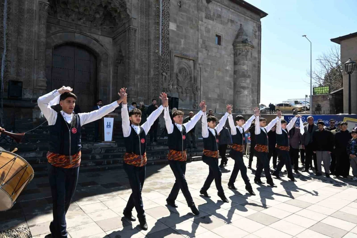 Turizm haftasına g&ouml;rkemli a&ccedil;ılış