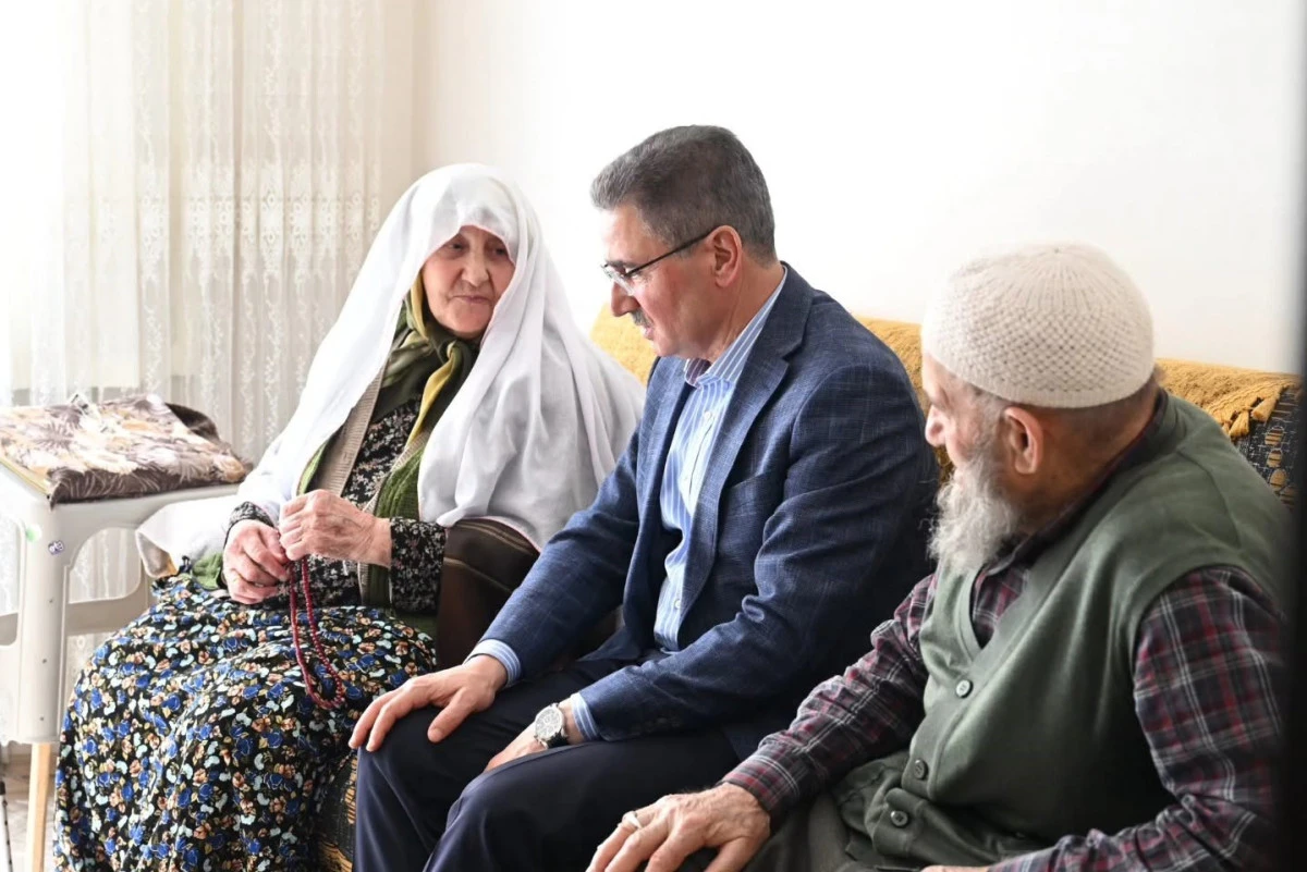 Vali Aydın Baruş&rsquo;tan vefa